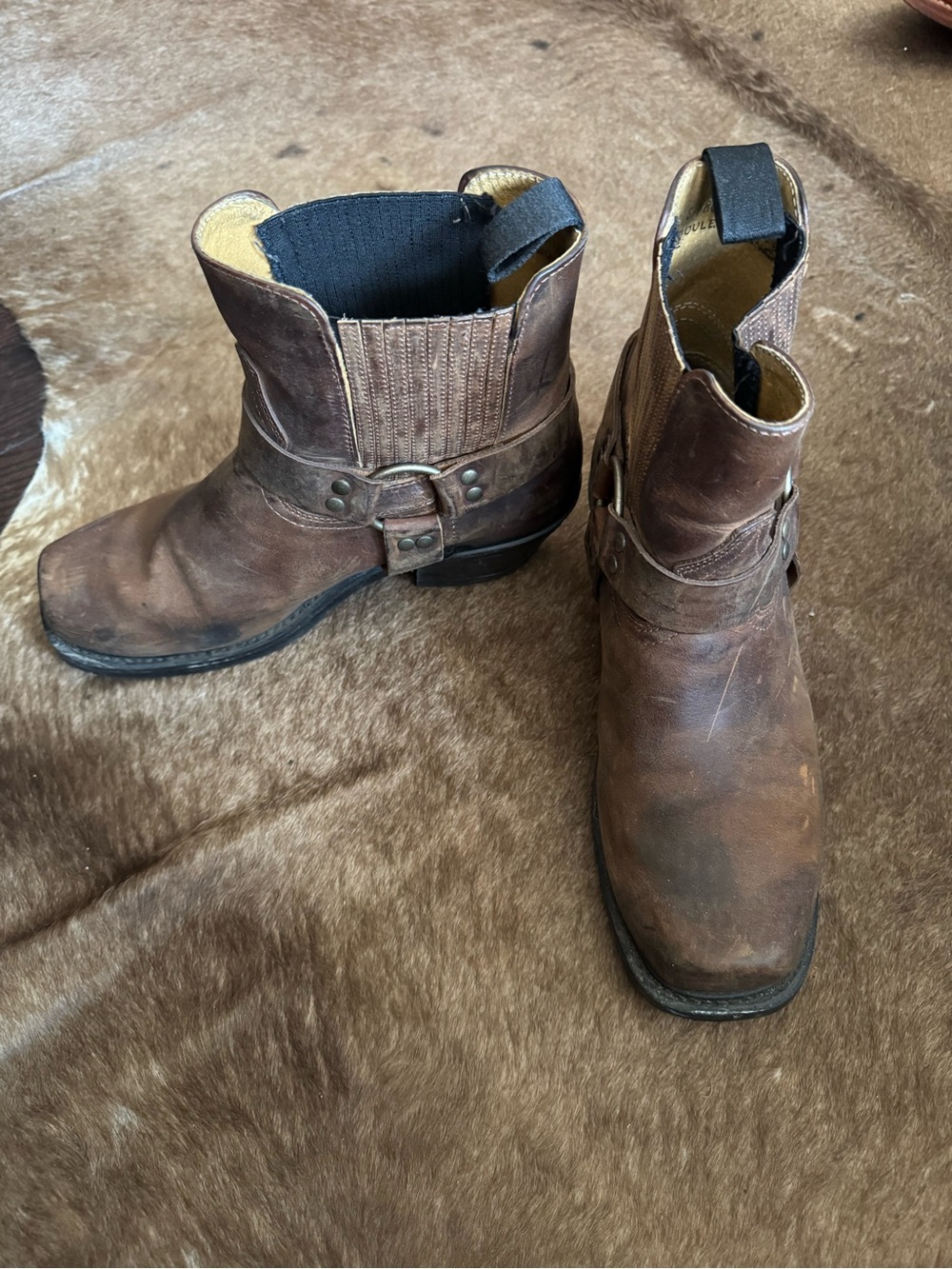 Vibram Brown Leather Engineer Boots